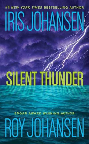 Silent Thunder by Iris Johansen and Roy Johansen