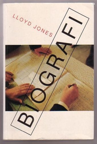 Biografi: An Albanian Quest by Lloyd Jones