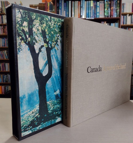 Canada: A Year Of The Land by Lorraine Monk